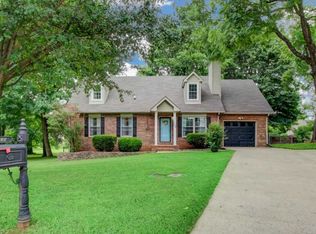 108 Deepwood Ct, Clarksville, TN 37042