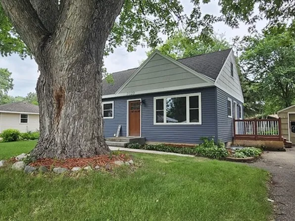 2229 Oriole Ave, New Brighton, MN 55112