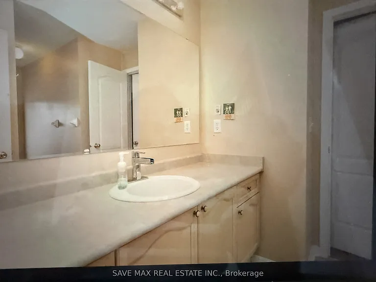 184 Treeline Blvd — Photo 21