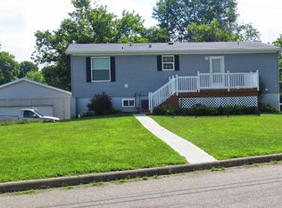 5207 Euclid Ave, Nelsonville, OH 45716