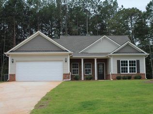 6615 Station Dr, Clermont, GA 30527