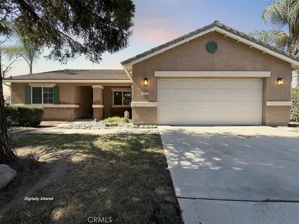 3233 S Virmargo Court, Visalia, CA 93292
