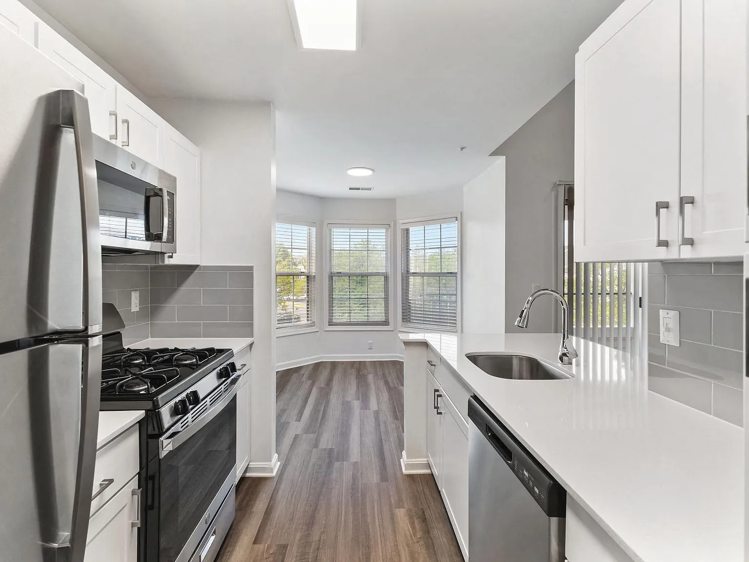 Windsor Kingstowne — Photo 1