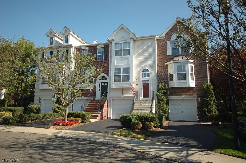 1st image of 203 Cheshire Ct