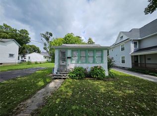 30 Paul St, Auburn, NY 13021