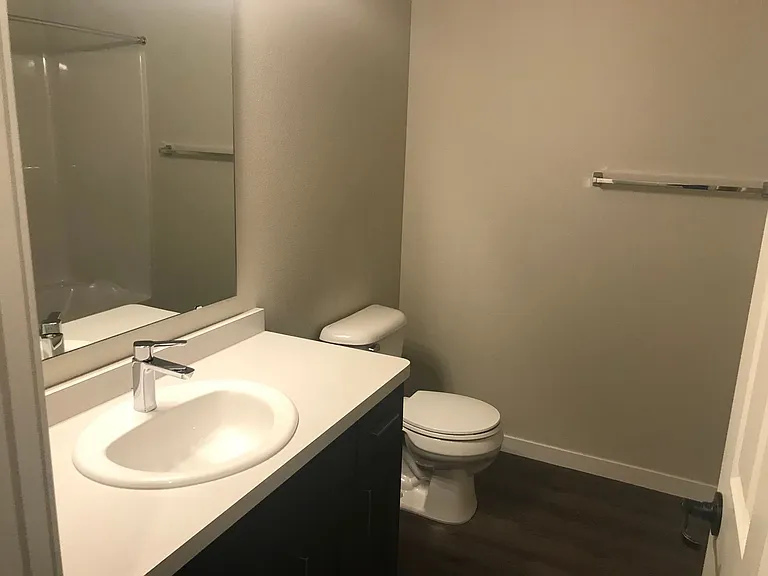 920 Albert Dr W — Photo 23