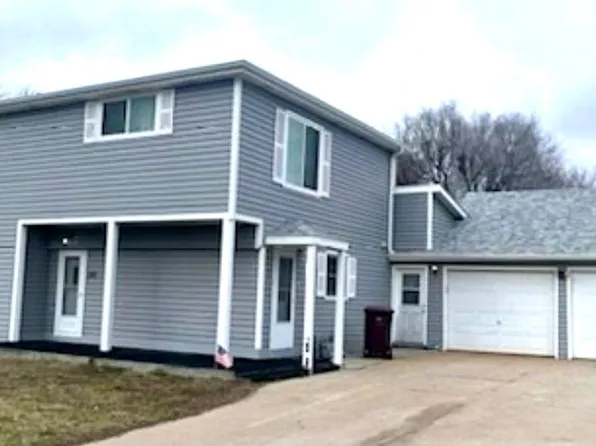100 D St, Eagle, NE 68347