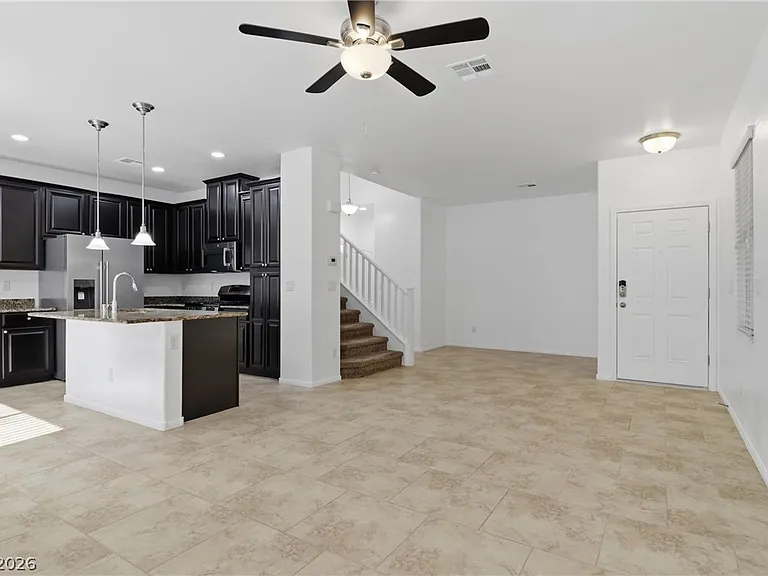 7373 Puddle Duck St — Photo 4