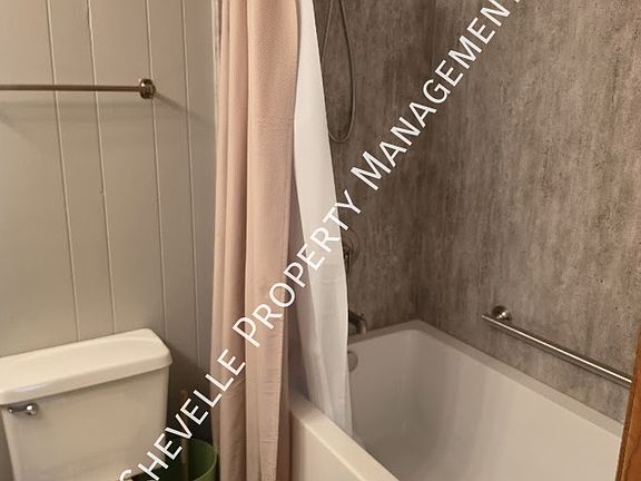 3rd image of 6503 Frost Ave