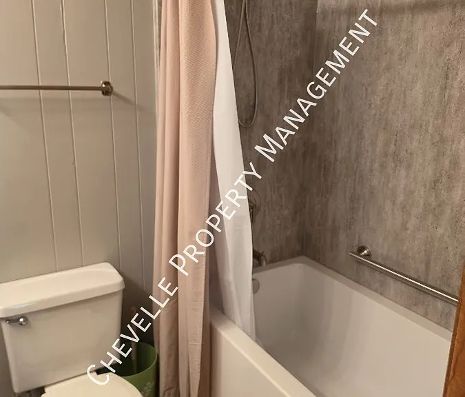 6503 Frost Ave — Photo 3