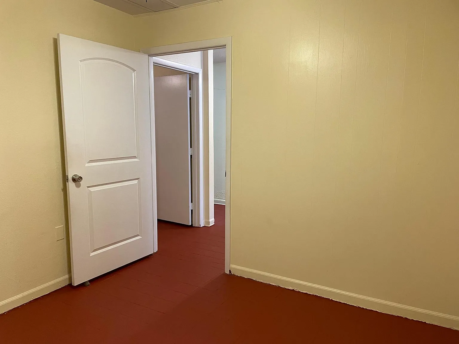 2 bed, 935 sqft, $1,000 — Photo 4