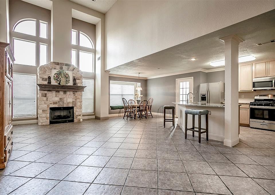 1st image of 223 Quail Trail Ln
