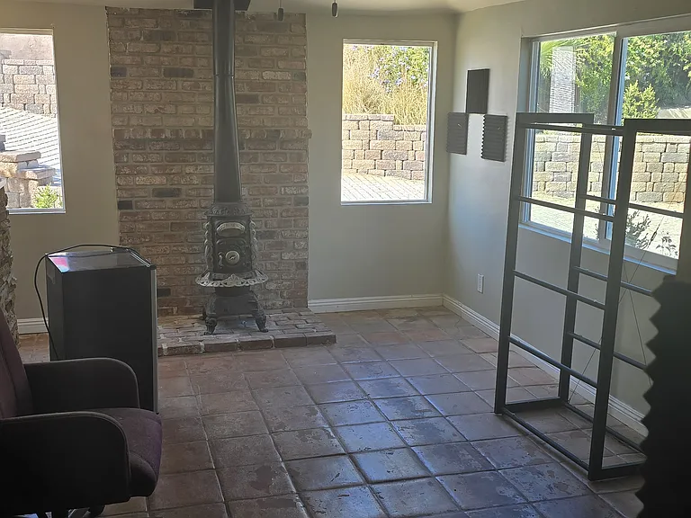 4th bedroom/office