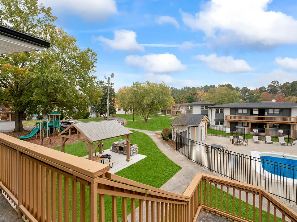 Crossdale Flats