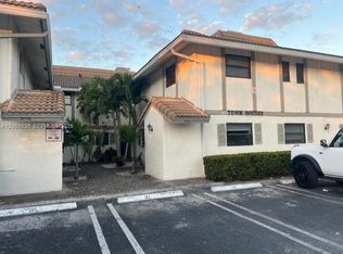 10789 Royal Palm Blvd #4, Pompano Beach, FL 33065