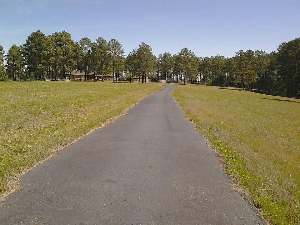 2nd image of 19033 E Fm 1797