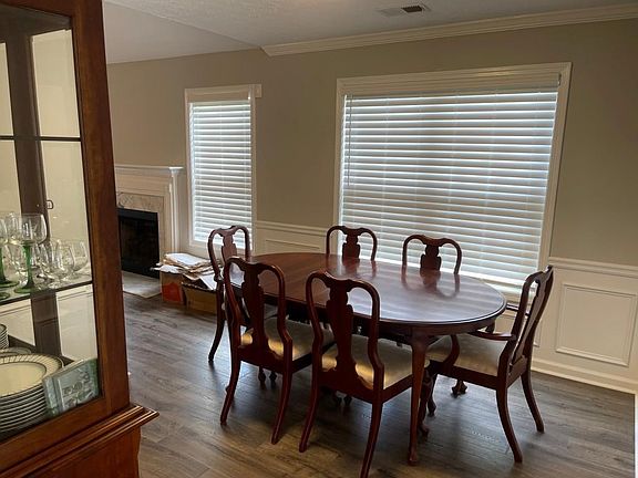 4th image of 2385 Landrum Ct