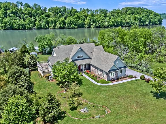 2nd image of 174 Marble View Dr