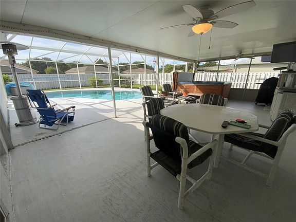 3rd image of 2404 Bellingham Ct