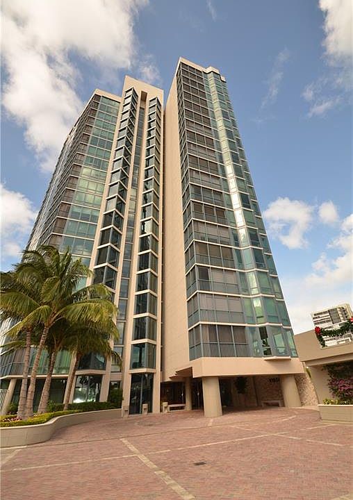 1st image of 4651 Gulf Shore Blvd N APT 1205