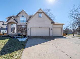 20795 W 120th Ter, Olathe, KS 66061