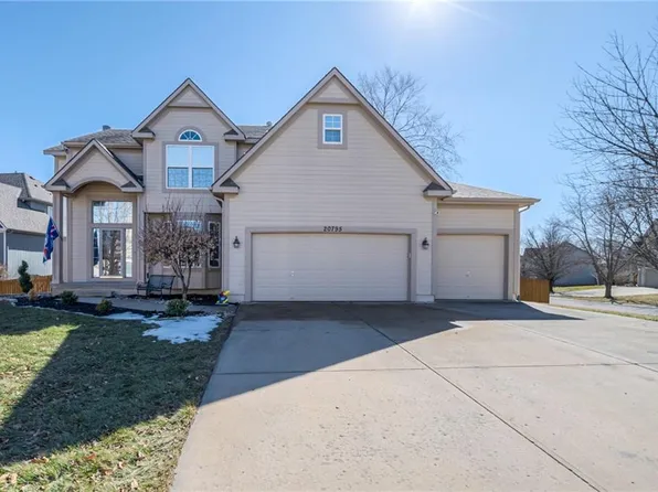 20795 W 120th Ter, Olathe, KS 66061