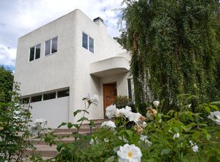 360 N Skyewiay Rd, Los Angeles, CA 90049