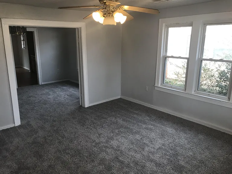 1306 N Union Ave — Photo 7