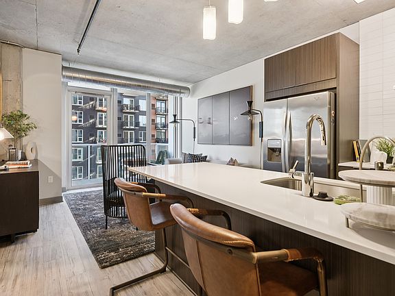 2nd image of 315 1st Ave NE #2-516