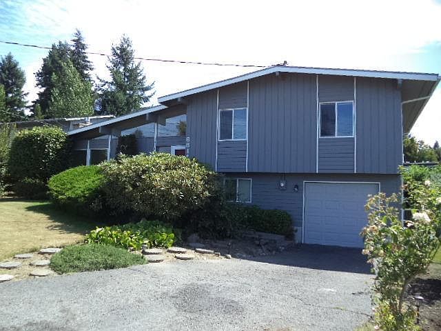1st image of 6814 N 18th St