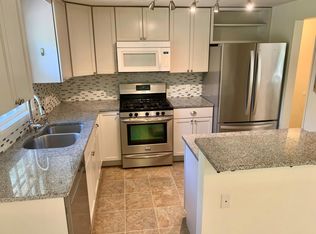 13 Longmarsh Rd UNIT A, Durham, NH 03824