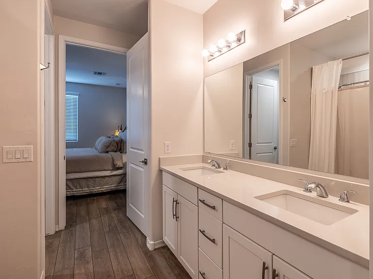 12088 E Ryscott Cir — Photo 41