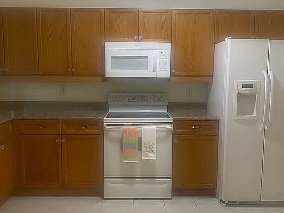 3rd image of 1007 Gondola Park Dr #1007BLG10