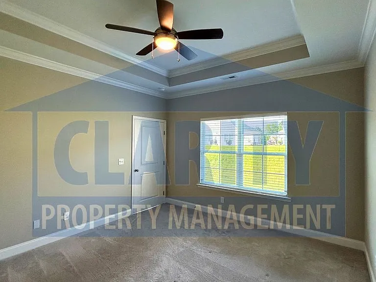 200 Bellingham Cv NE — Photo 11