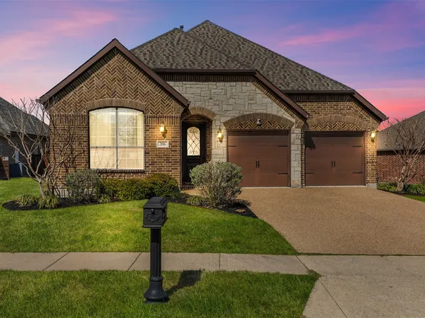 206 Charleston Ln, Fate, TX 75189