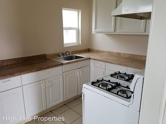 3rd image of 4126 Cherokee Ave