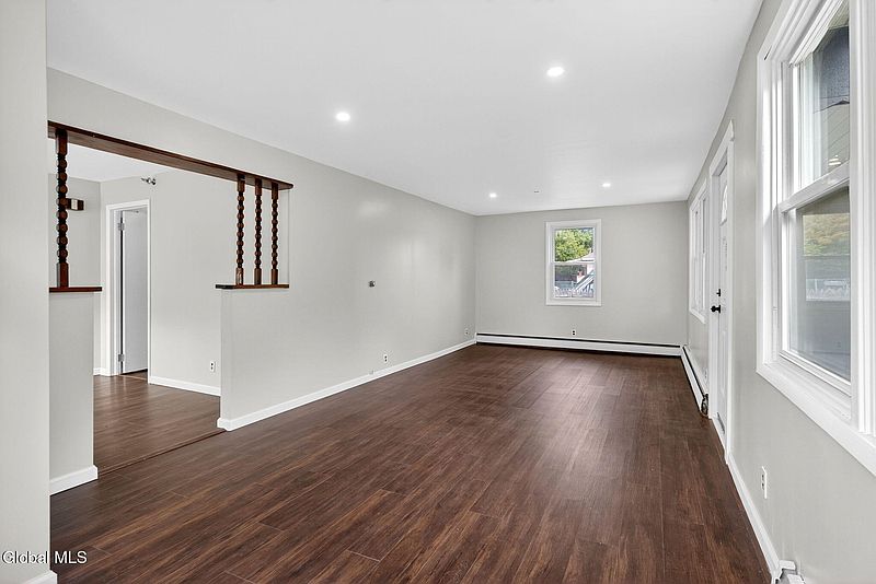 2nd image of 499 Church Road