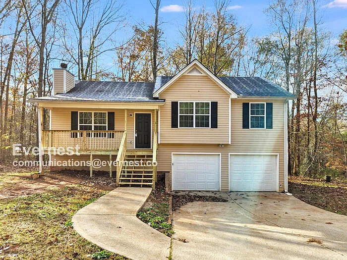 54 Dane Ln — Photo 1