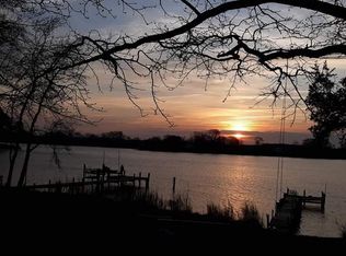 309 Apple Tree Rd, Montross, VA 22520