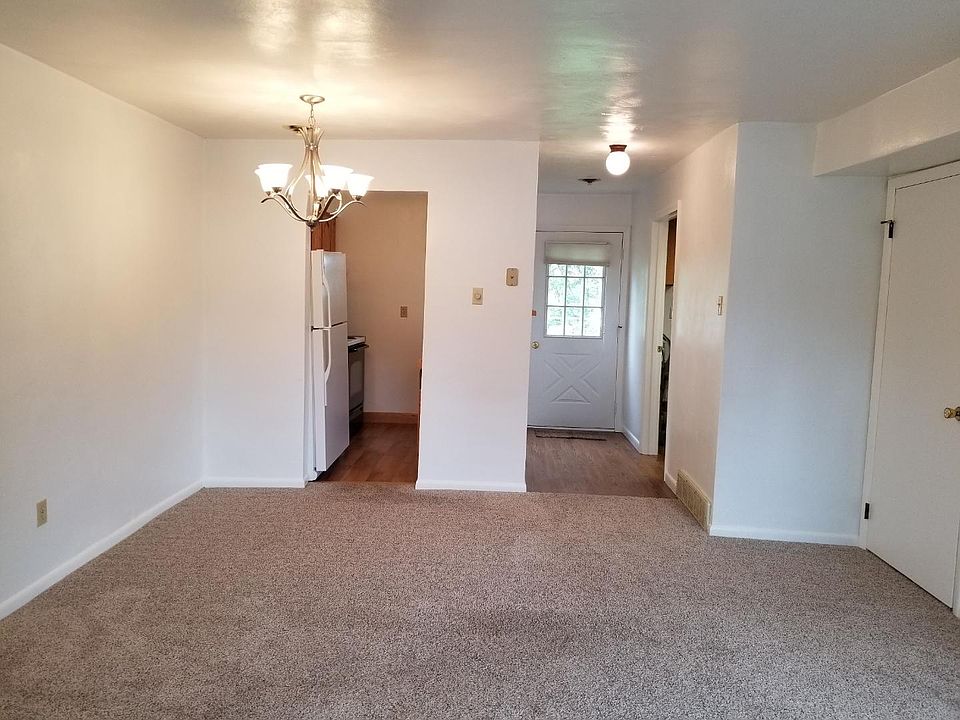 608 6th St APT C, West Leechburg, PA 15656 Zillow