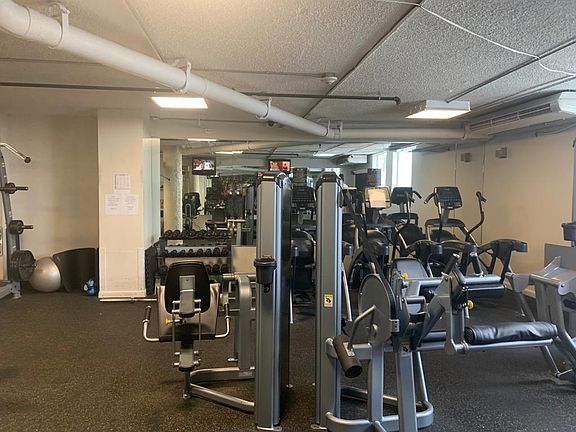 4th image of 905 Brickell Bay Dr APT 1023