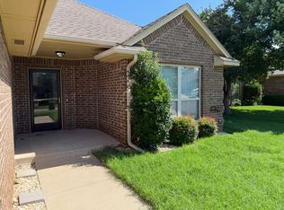 9009 NW 79th Ter, Yukon, OK 73099