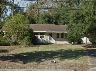 1875 W Lucas Dr, Beaumont, TX 77706