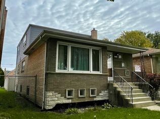 5555 S Mason Ave, Chicago, IL 60638