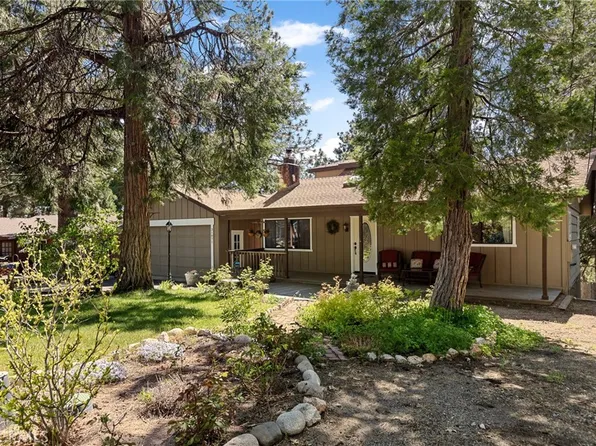 31071 Mountain Oak Dr, Running Springs, CA 92382