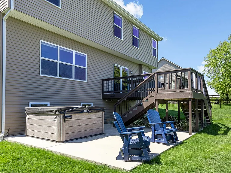 1208 White Oak Rd — Photo 44