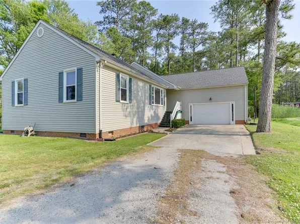 1112 Poquoson Ave, Poquoson, VA 23662