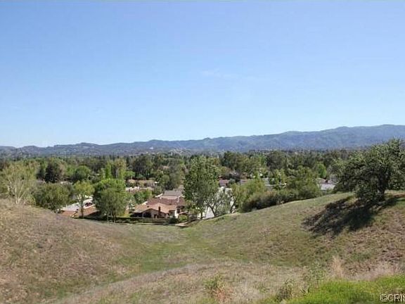 3rd image of 24314 Taranto Ave
