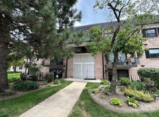 3325 Kirchoff Rd APT 3A, Rolling Meadows, IL 60008