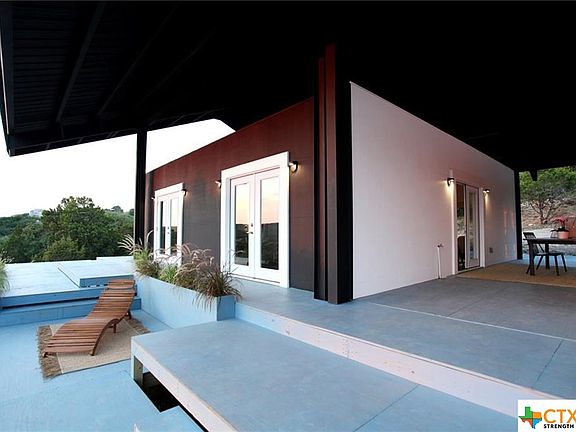 5th image of 515 W La Paloma Dr